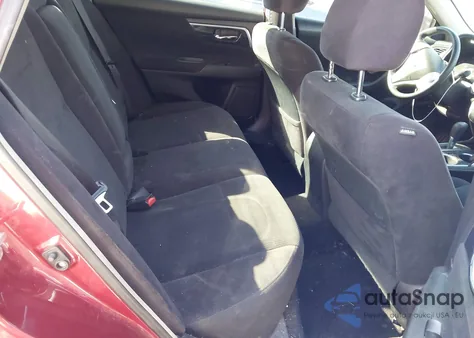 2013 Nissan Altima 2.5 S z USA, uszkodzony, nr VIN 1N4AL3AP6DC910190